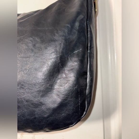 🖤 Vintage 1980s–90s Capezio New York Black Leather Hobo Bag - Picture 8 of 14